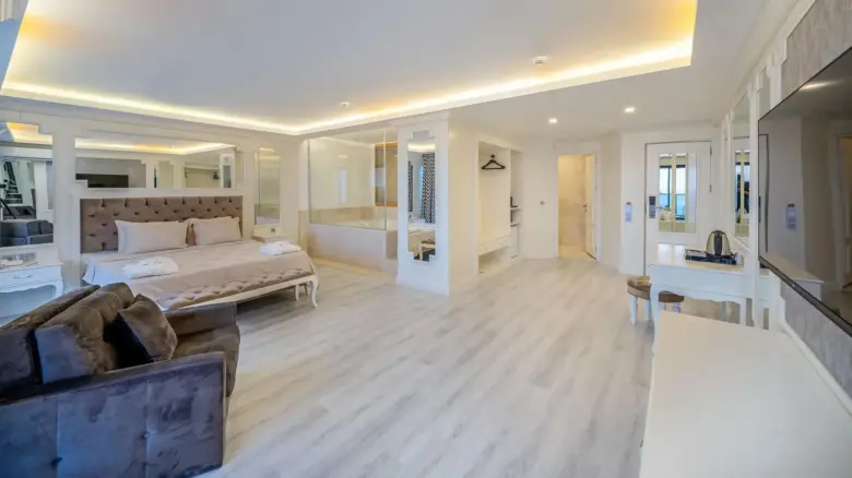 junior suite 001